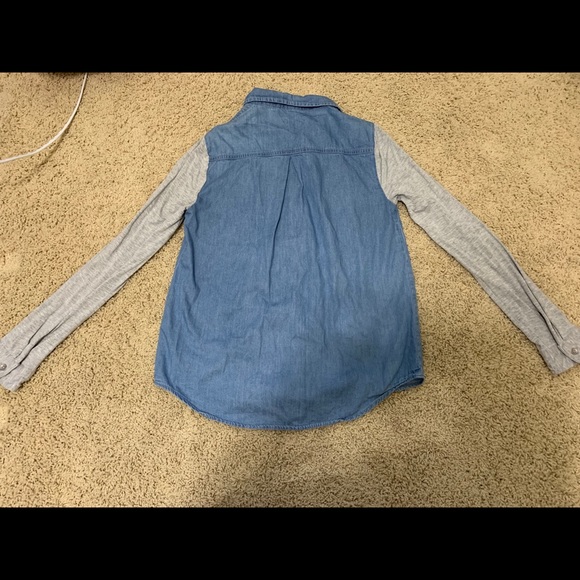 Forever 21 button down denim long sleeve - Picture 2 of 3